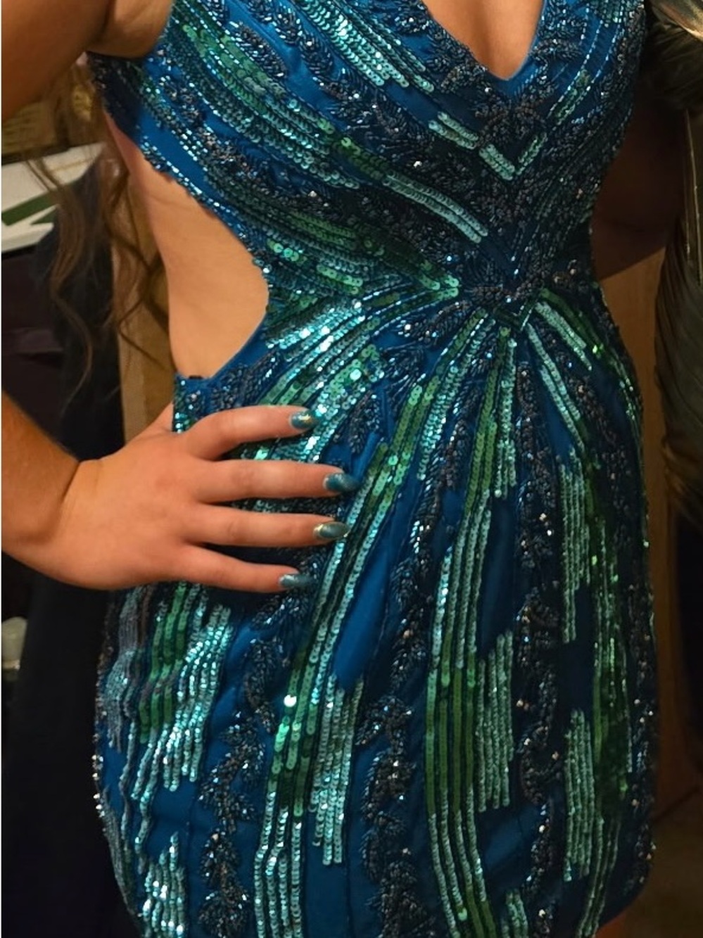 Girls Blue Teal/Peacock Sequin Homecoming Dress 4